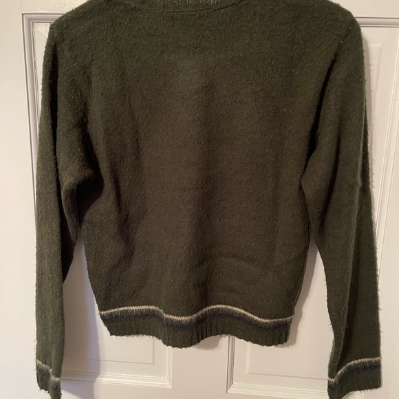 Hunter Green vintage V neck sweater - Picture 5 of 5